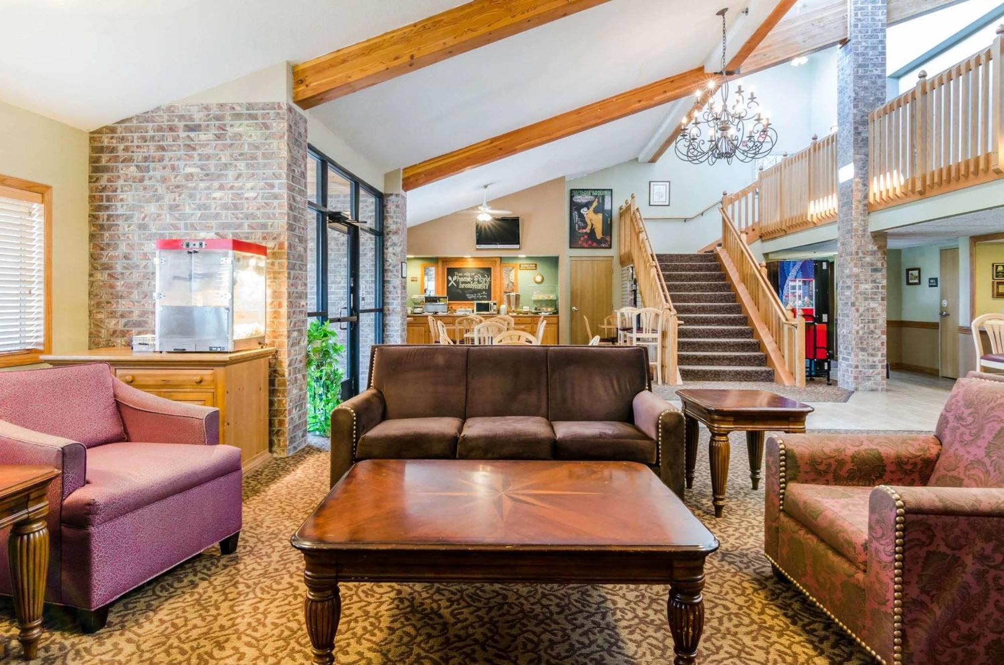 Rodeway Inn Hesston المظهر الخارجي الصورة